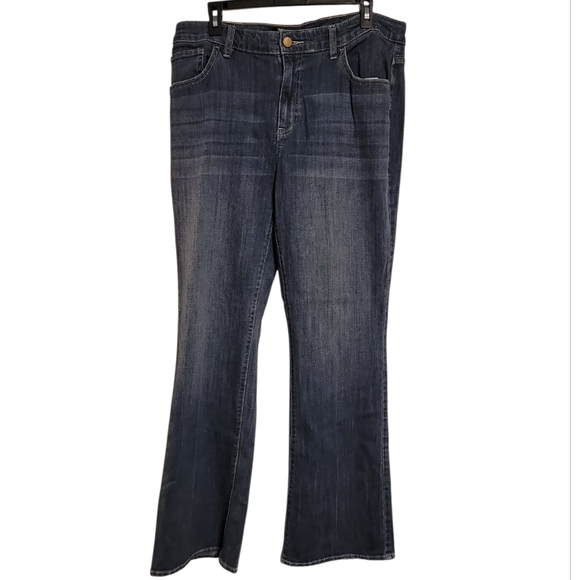 Simply Vera Vera Wang Women's Bootcut Jeans Size 16W Mid Rise - Picture 2 of 9